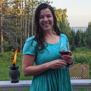 Meet your Posher, Haley